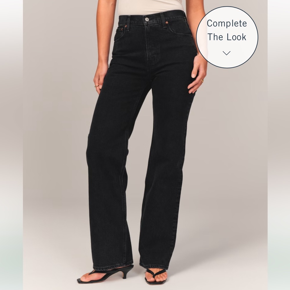 NWT - A&F 90’s Relaxed High Rise Jeans - Size 27 Short (4R) - Black